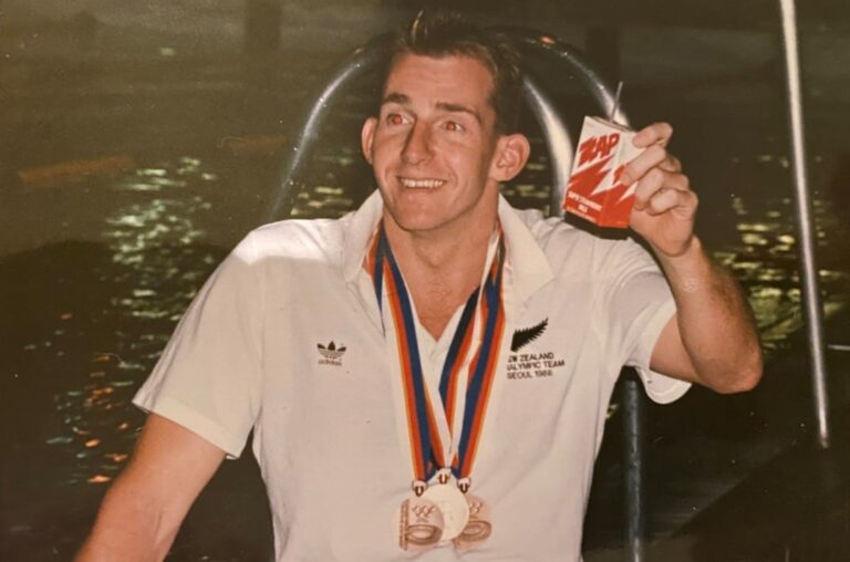 Paralympian Brent Gibson in Seoul 1988 with his 3 medals
