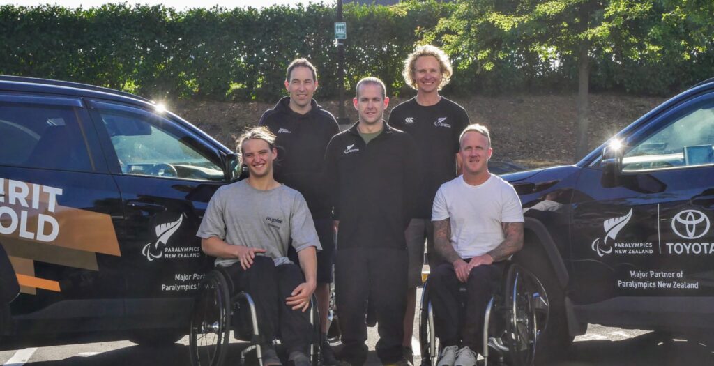 Aaron Ewen, Ben Adams, Adam Hall, Scott Palmer, Corey Peters. Group photo.