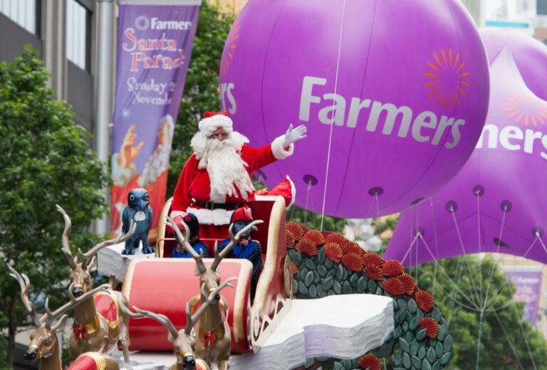 Farmers Santa Parade