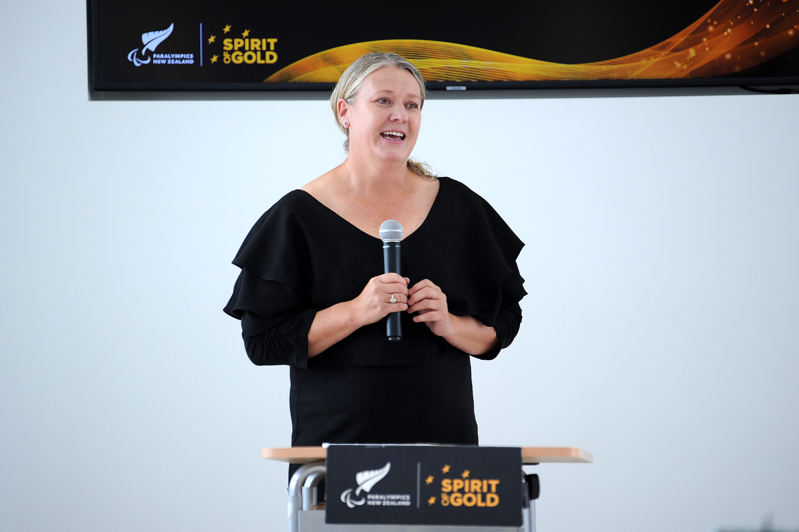 Fiona Allan CEO of Paralympics New Zealand speaks during the Paralympics New Zealand Celebration Project Event in Dunedin