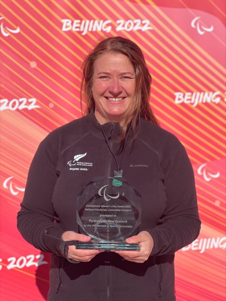 Fiona Allan holds the IWD award