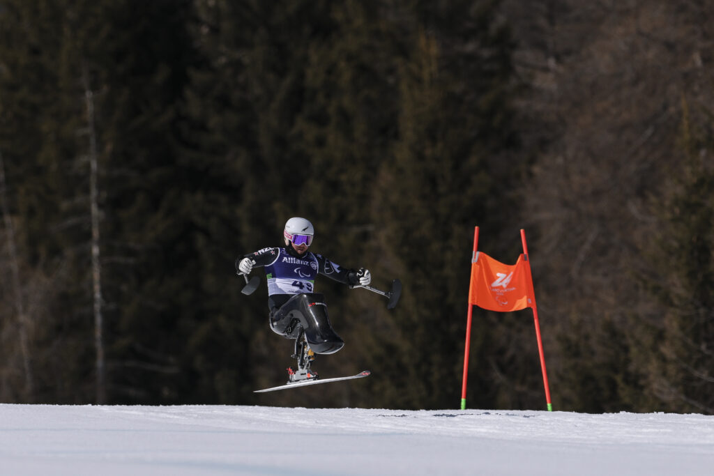 Corey Peters ski's downhill in a training session ahead of the Milano Cortina 2026 Paralympics.